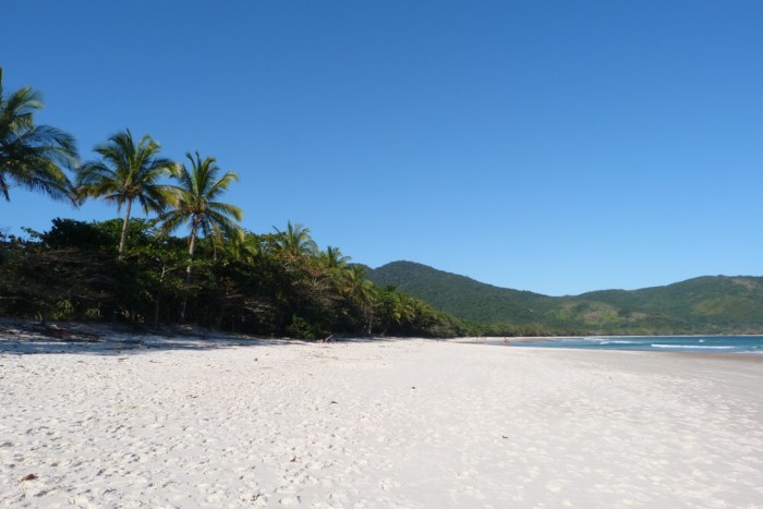 ilha-grande-praia-lopes-mendes-1