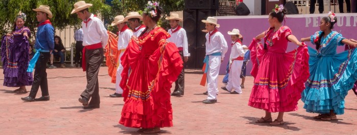 Salwador Perquin 4 — kopia